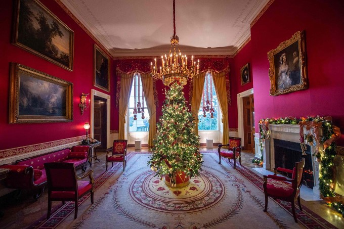 Рождественская елка в Красной комнате